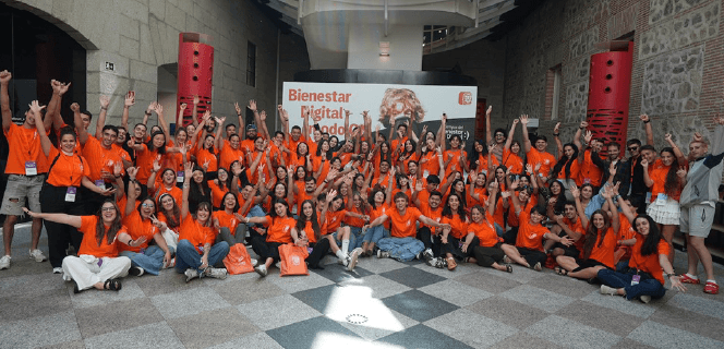 ING FORMA A 100 JÓVENES EN EL PRIMER BOOTCAMP DEL BIENESTAR DIGITAL EN ESPAÑA